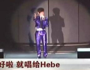 娱乐吃瓜八卦两个人,吃瓜群众热议的两位明星幕后故事